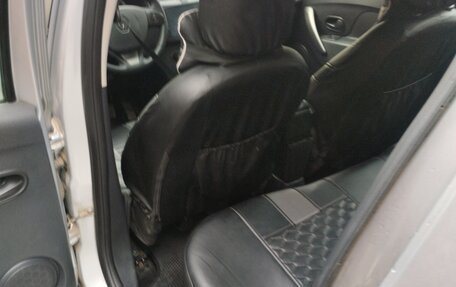 Renault Sandero II рестайлинг, 2018 год, 950 000 рублей, 15 фотография