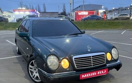 Mercedes-Benz E-Класс, 1998 год, 210 000 рублей, 5 фотография