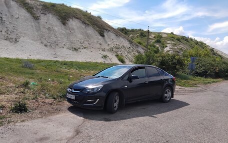 Opel Astra J, 2012 год, 1 000 000 рублей, 5 фотография