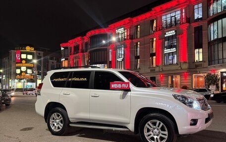 Toyota Land Cruiser Prado 150 рестайлинг 2, 2010 год, 2 900 000 рублей, 2 фотография