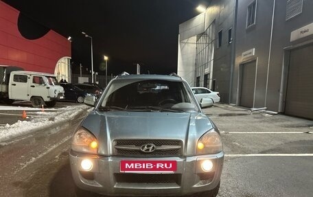 Hyundai Tucson III, 2008 год, 799 000 рублей, 3 фотография