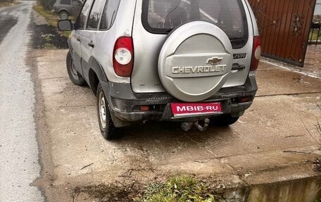 Chevrolet Niva I рестайлинг, 2010 год, 299 999 рублей, 1 фотография