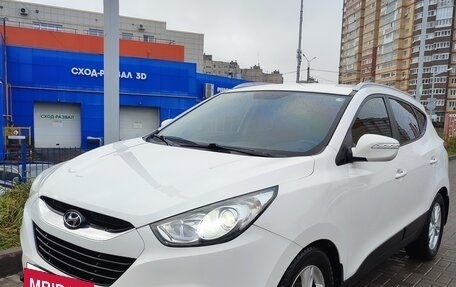 Hyundai ix35 I рестайлинг, 2013 год, 1 170 000 рублей, 3 фотография