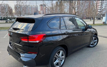 BMW X1, 2022 год, 2 400 000 рублей, 8 фотография