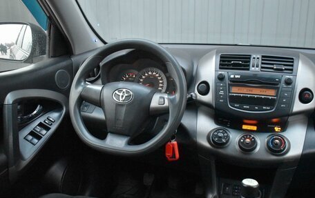 Toyota RAV4, 2011 год, 959 999 рублей, 9 фотография