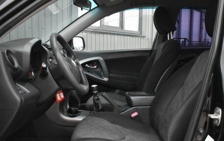 Toyota RAV4, 2011 год, 959 999 рублей, 15 фотография