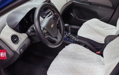 Chevrolet Cruze II, 2009 год, 570 000 рублей, 11 фотография