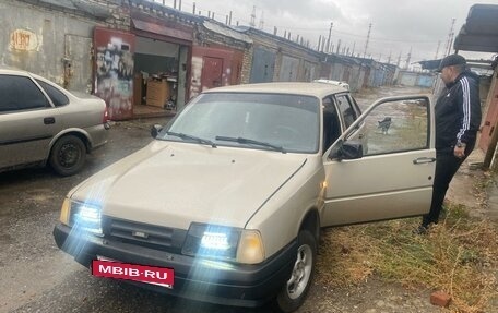 ИЖ 2126 «Ода», 2002 год, 180 000 рублей, 2 фотография