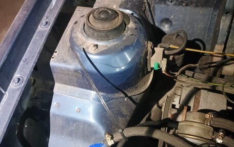 Opel Kadett E рестайлинг, 1987 год, 230 000 рублей, 11 фотография