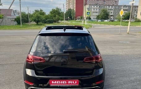 Volkswagen Golf VII, 2021 год, 2 250 000 рублей, 6 фотография