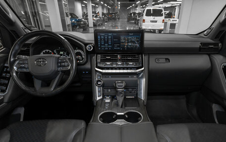 Toyota Land Cruiser, 2021 год, 12 150 000 рублей, 8 фотография