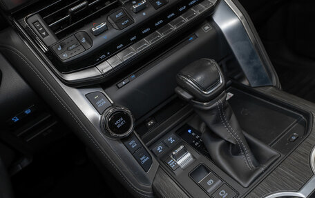 Toyota Land Cruiser, 2021 год, 12 150 000 рублей, 20 фотография