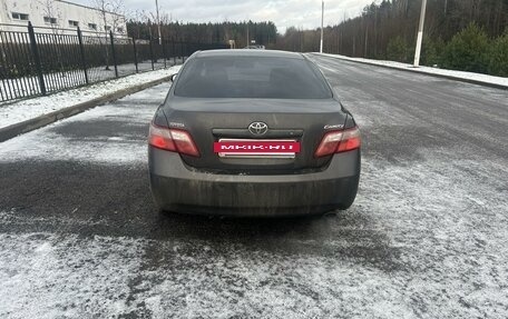 Toyota Camry, 2010 год, 1 150 000 рублей, 2 фотография