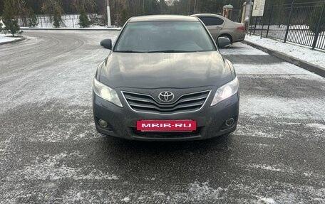 Toyota Camry, 2010 год, 1 150 000 рублей, 4 фотография