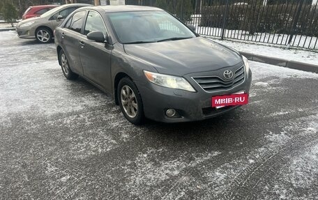 Toyota Camry, 2010 год, 1 150 000 рублей, 5 фотография
