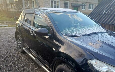 Nissan Qashqai, 2010 год, 950 000 рублей, 3 фотография