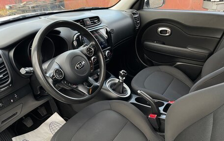 KIA Soul II рестайлинг, 2019 год, 1 580 000 рублей, 11 фотография