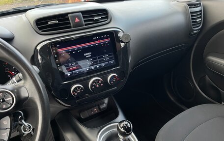 KIA Soul II рестайлинг, 2019 год, 1 580 000 рублей, 10 фотография