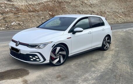 Volkswagen Golf GTI, 2022 год, 2 990 000 рублей, 1 фотография