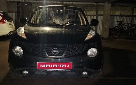 Nissan Juke II, 2014 год, 900 000 рублей, 1 фотография