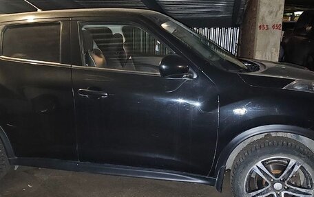 Nissan Juke II, 2014 год, 900 000 рублей, 4 фотография