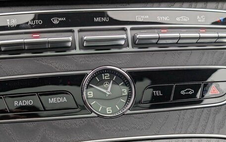 Mercedes-Benz E-Класс, 2019 год, 5 000 000 рублей, 17 фотография