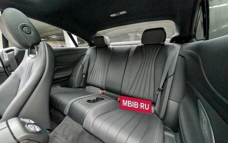 Mercedes-Benz E-Класс, 2019 год, 5 000 000 рублей, 11 фотография