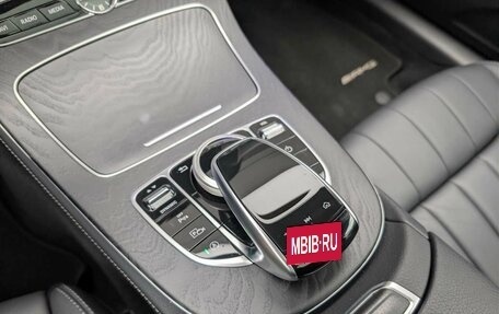 Mercedes-Benz E-Класс, 2019 год, 5 000 000 рублей, 16 фотография