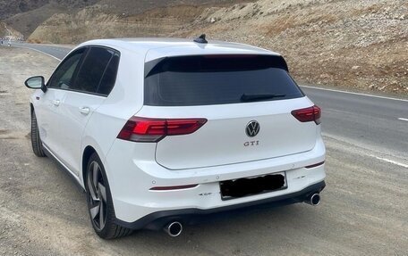 Volkswagen Golf GTI, 2022 год, 2 990 000 рублей, 2 фотография