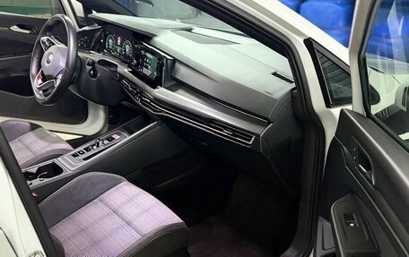 Volkswagen Golf GTI, 2022 год, 2 990 000 рублей, 20 фотография