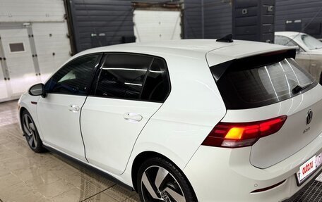 Volkswagen Golf GTI, 2022 год, 2 990 000 рублей, 15 фотография