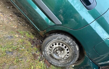 Mitsubishi Space Star I рестайлинг, 2000 год, 170 000 рублей, 18 фотография