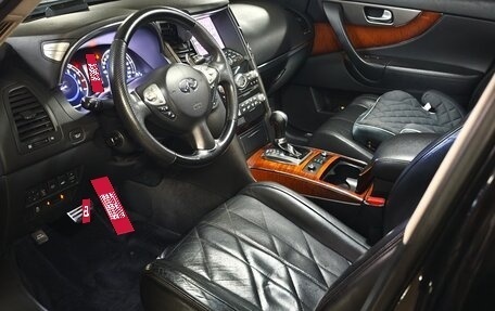 Infiniti FX II, 2012 год, 2 200 000 рублей, 13 фотография