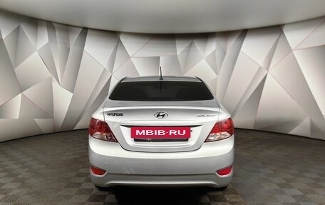 Hyundai Solaris II рестайлинг, 2013 год, 529 000 рублей, 8 фотография