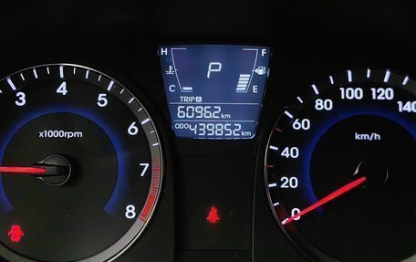 Hyundai Solaris II рестайлинг, 2013 год, 529 000 рублей, 18 фотография