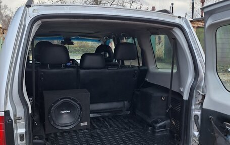 Mitsubishi Montero III, 2002 год, 950 000 рублей, 13 фотография