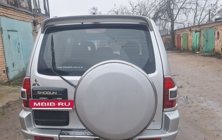 Mitsubishi Montero III, 2002 год, 950 000 рублей, 4 фотография