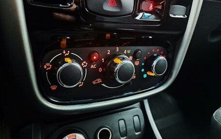 Renault Duster I рестайлинг, 2014 год, 995 000 рублей, 16 фотография