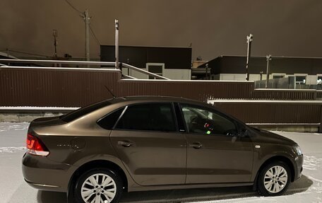 Volkswagen Polo VI (EU Market), 2014 год, 900 000 рублей, 14 фотография