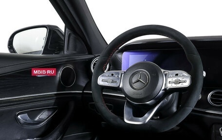 Mercedes-Benz E-Класс, 2019 год, 3 390 000 рублей, 16 фотография