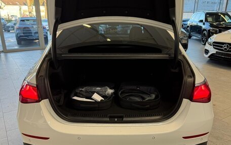 Mercedes-Benz E-Класс, 2025 год, 8 890 032 рублей, 6 фотография