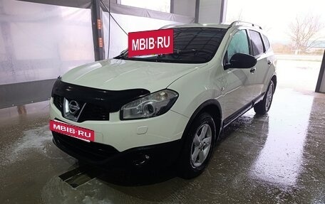 Nissan Qashqai+2 I, 2010 год, 970 000 рублей, 2 фотография