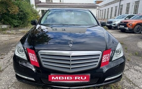 Mercedes-Benz E-Класс, 2012 год, 1 350 000 рублей, 9 фотография