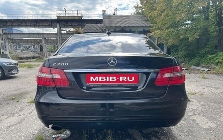 Mercedes-Benz E-Класс, 2012 год, 1 350 000 рублей, 13 фотография