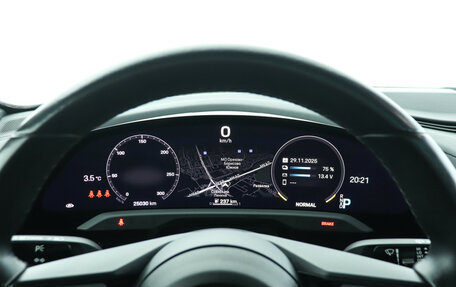 Porsche Taycan I, 2021 год, 8 495 000 рублей, 11 фотография