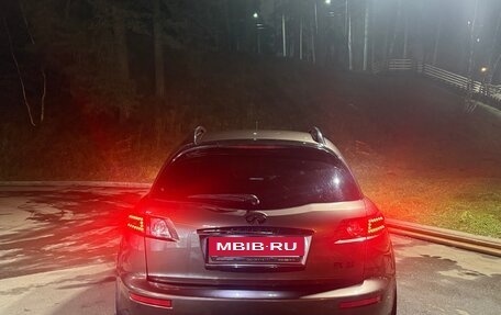 Infiniti FX I, 2007 год, 750 000 рублей, 4 фотография