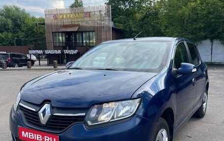 Renault Sandero II рестайлинг, 2017 год, 750 000 рублей, 1 фотография