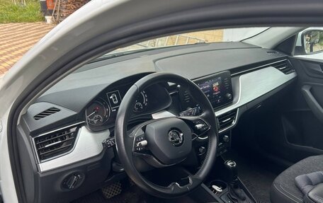 Skoda Rapid II, 2021 год, 2 100 000 рублей, 4 фотография