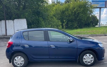 Renault Sandero II рестайлинг, 2017 год, 750 000 рублей, 4 фотография