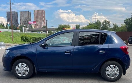 Renault Sandero II рестайлинг, 2017 год, 750 000 рублей, 3 фотография